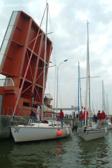 2005_0709_060932AA